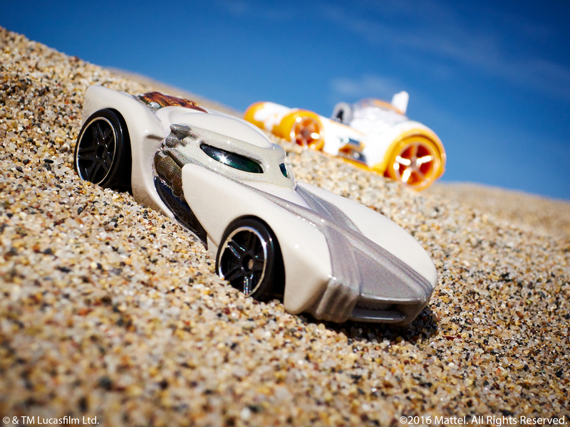 Illustration for article titled Hot Wheels Rolls Out Four New Character Cars, But Wonder Woman Steals the Show